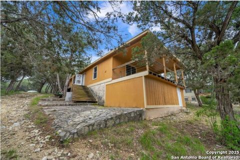 Single Family Residence in Lakehills TX 160 Lone Star Ln.jpg