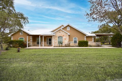 Single Family Residence in Mico TX 235 County Road 2720.jpg