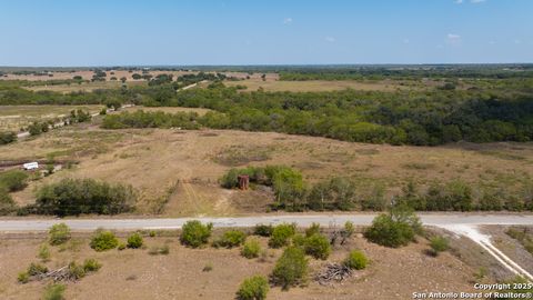  in Beeville TX TRACT 4 West King Lane 9.jpg