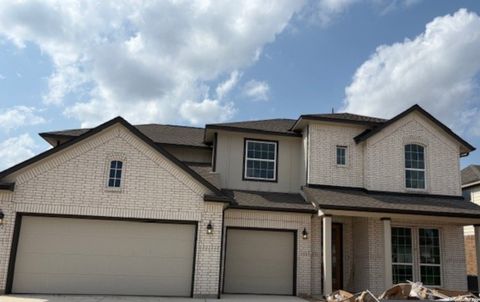 Single Family Residence in Cibolo TX 412 Winslow Run.jpg
