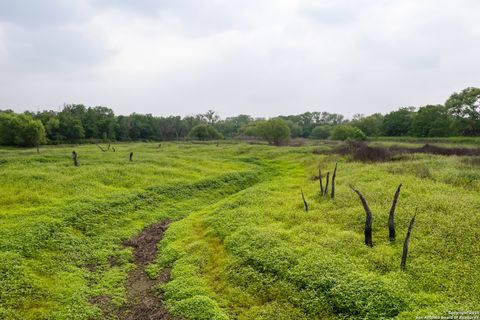 Farm in Atascosa TX 00 Shepherd 24.jpg
