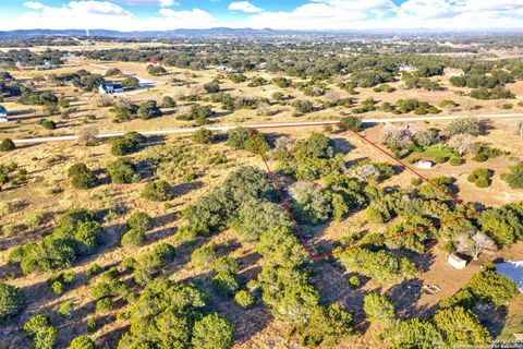  in Bandera TX 701 Highland Mdws.jpg