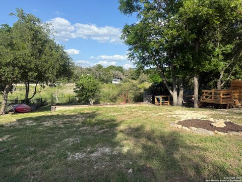  in Lakehills TX 242 Thornton Ln.jpg