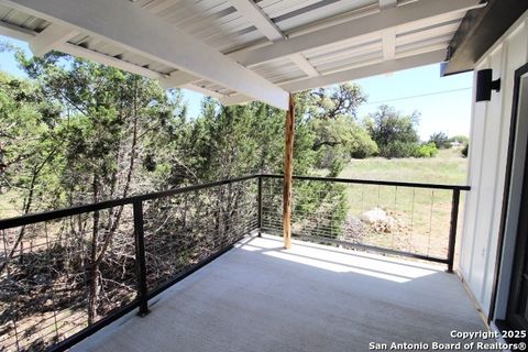 Single Family Residence in Bandera TX 403 Private Road 1523 24.jpg