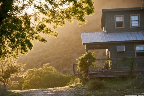  in Tarpley TX 3695 Rio Hondo Rd.jpg