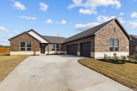 Single Family Residence in Castroville TX 134 Landon Path.jpg