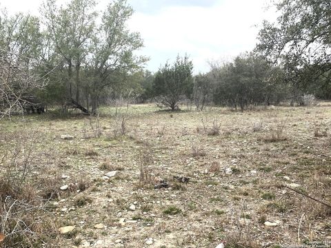  in Bandera TX LOTS 6-7 Quail Run.jpg