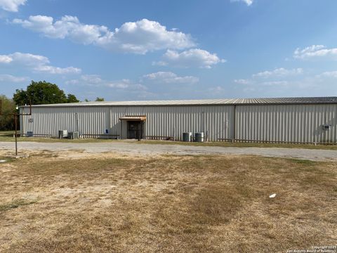 Mixed Use in Runge TX 130 E Aransas.jpg