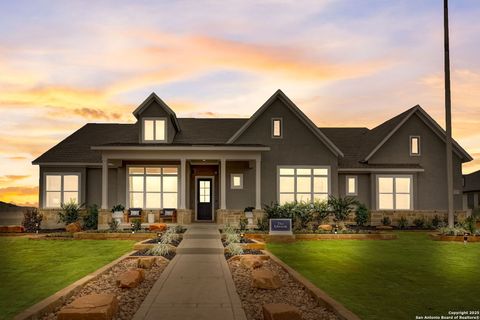 Single Family Residence in Castroville TX 194 Christian.jpg