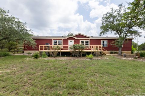 Manufactured Home in Lakehills TX 961 Brushy Creek.jpg