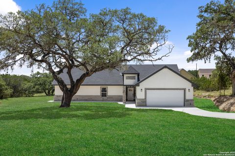 Single Family Residence in Bandera TX 808 Heinen Road.jpg