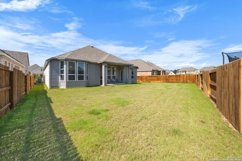 Single Family Residence in Boerne TX 129 Haverton Ct 24.jpg