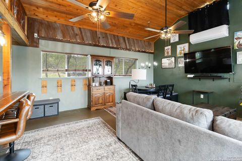 Farm in Hondo TX 1474 Pr 233 12.jpg