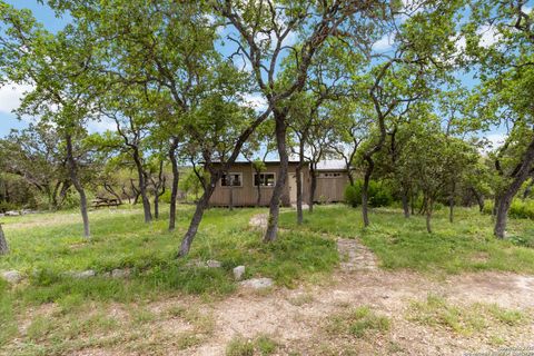 Farm in Hondo TX 1474 Pr 233.jpg