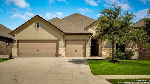 Single Family Residence in Cibolo TX 217 Turning Stone.jpg
