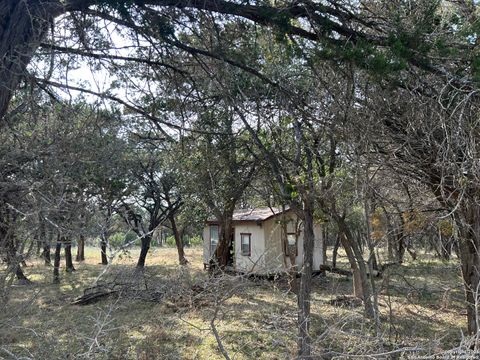  in Bandera TX 136 Forest Trail.jpg