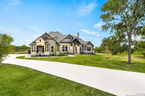 Single Family Residence in Castroville TX 649 Legend Park.jpg