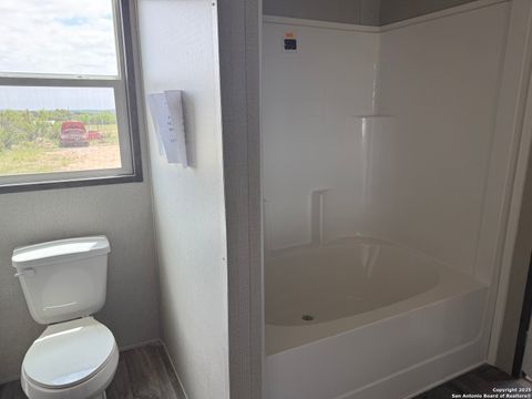 Manufactured Home in Bandera TX 267 Tejas 5.jpg