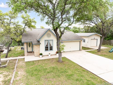 Single Family Residence in Mico TX 350 County Road 2700 42.jpg