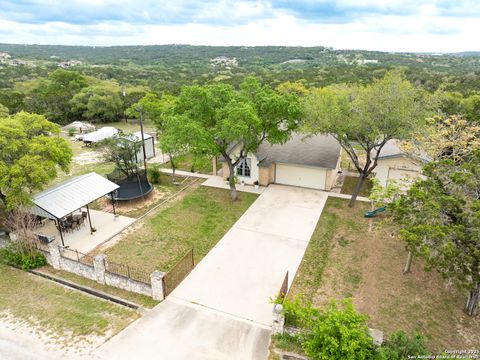 Single Family Residence in Mico TX 350 County Road 2700 48.jpg