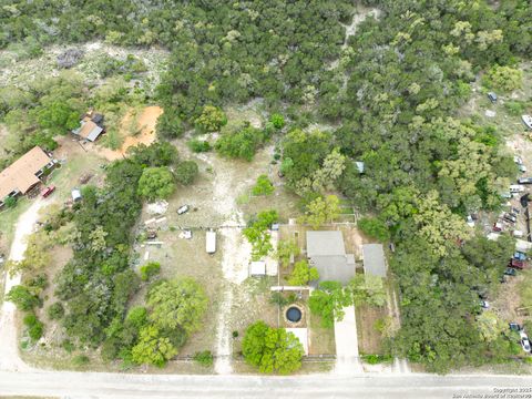 Single Family Residence in Mico TX 350 County Road 2700 46.jpg