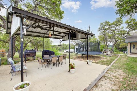 Single Family Residence in Mico TX 350 County Road 2700 39.jpg