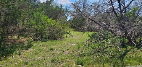 Single Family Residence in Mico TX 137 Pr 3501 Pr 19.jpg