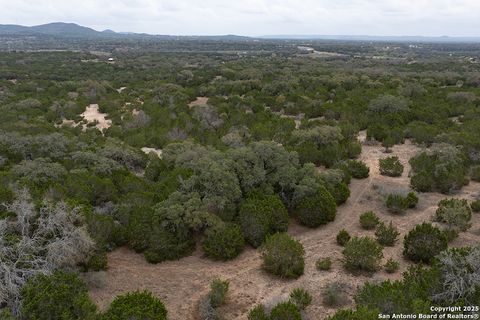 Farm in Bandera TX 4715 S Highway 16 12.jpg