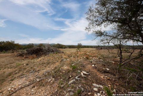 Farm in Bandera TX 4715 S Highway 16 31.jpg