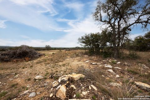 Farm in Bandera TX 4715 S Highway 16 29.jpg
