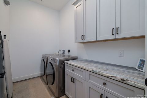 Single Family Residence in Mico TX 303 Pr 1733 26.jpg