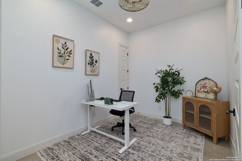 Single Family Residence in Mico TX 303 Pr 1733 14.jpg