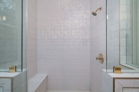 Single Family Residence in Mico TX 303 Pr 1733 18.jpg