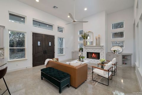 Single Family Residence in Mico TX 303 Pr 1733 3.jpg