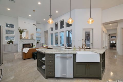 Single Family Residence in Mico TX 303 Pr 1733 12.jpg