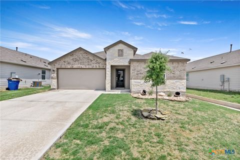 Single Family Residence in New Braunfels TX 446 Blue Stem Road.jpg
