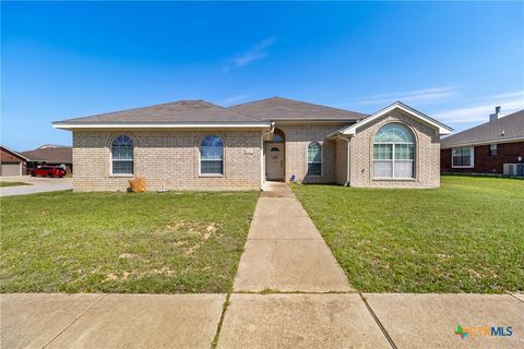 Single Family Residence in Killeen TX 2400 Wisteria Lane.jpg