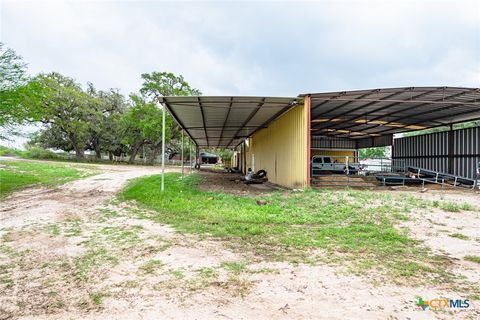 Farm in Beeville TX 3019 FM 673 16.jpg