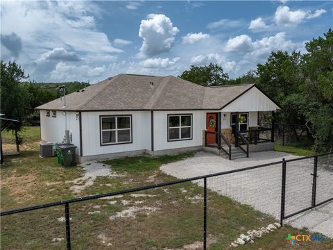 Single Family Residence in Canyon Lake TX 1056 Greenbriar Drive.jpg