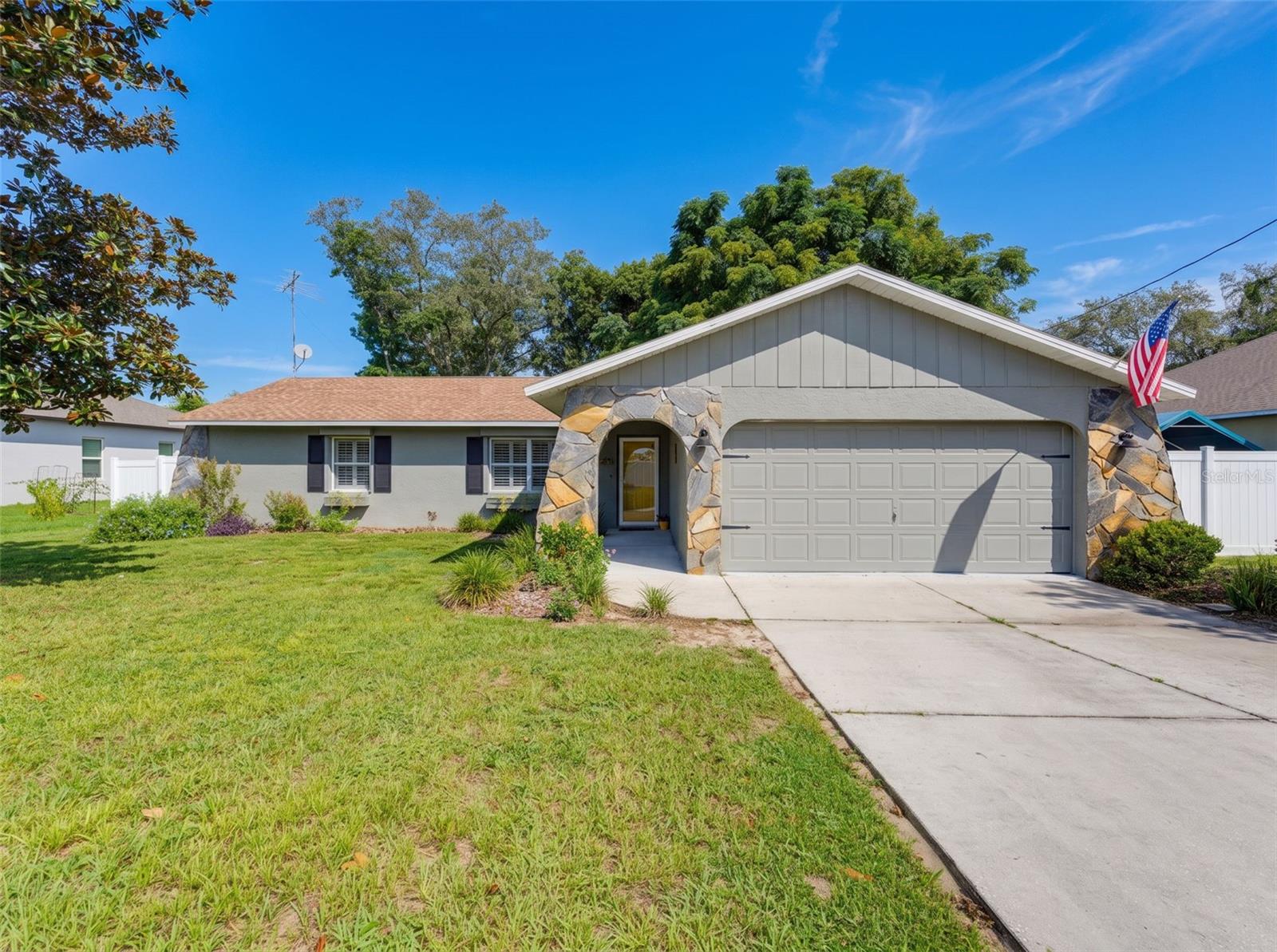 11113 Norvell Rd, Spring Hill, FL 34608