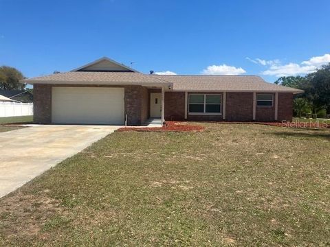 Single Family Residence in LEESBURG FL 33348 TEWKSBURY DRIVE.jpg