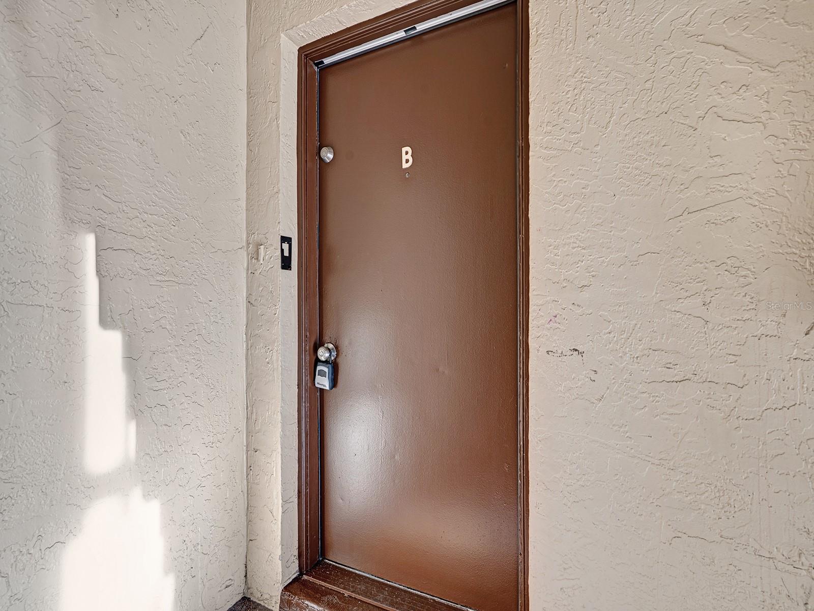 625 N Keene Rd #B, Clearwater, FL 33755 photo