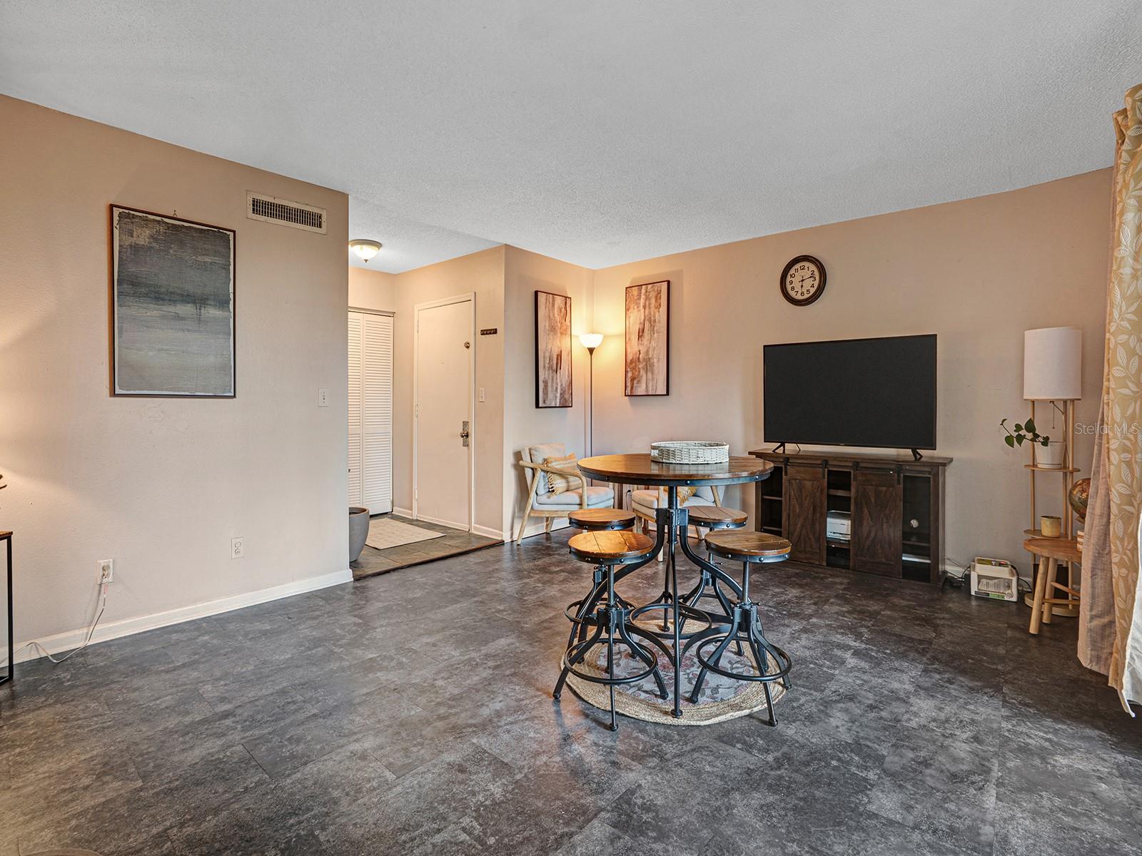 625 N Keene Rd #B, Clearwater, FL 33755 photo