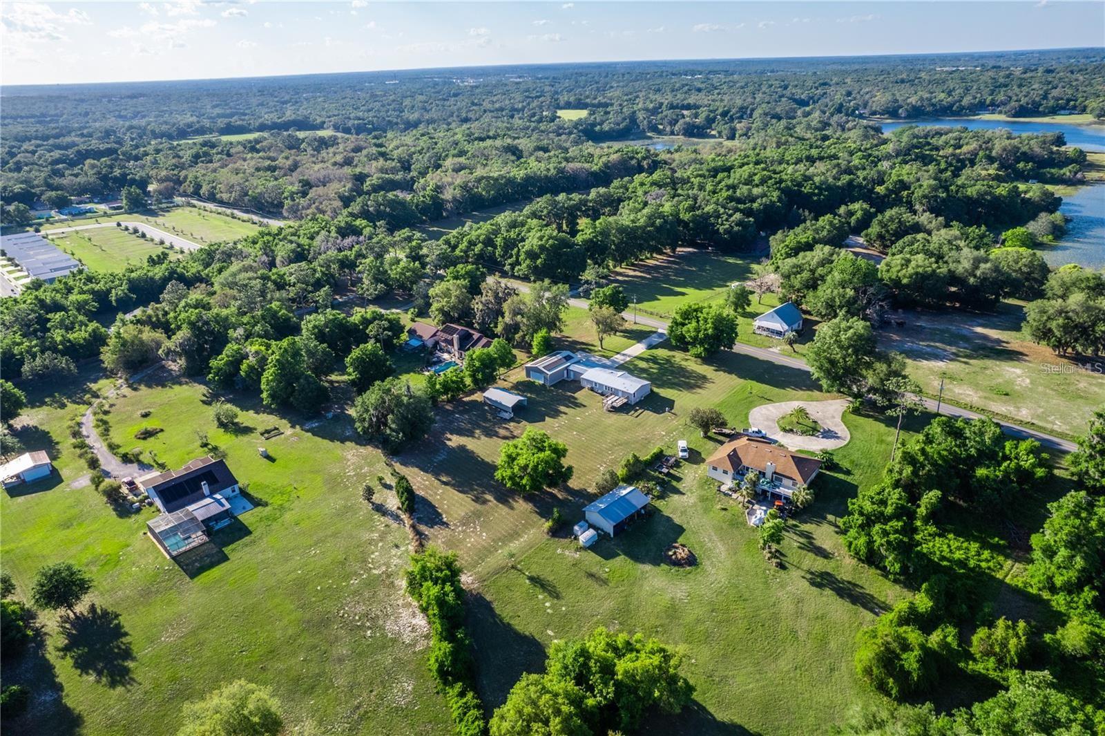 3122 Griffin View Dr, Lady Lake, FL 32159 photo