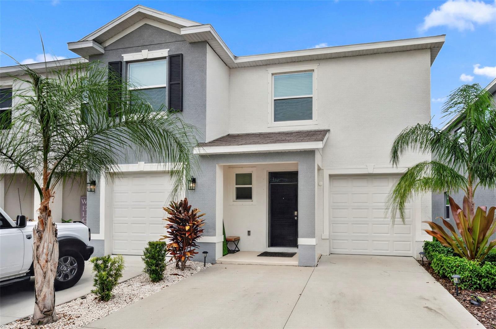 369 Mangrove Shade Cir, Apollo Beach, FL 33572