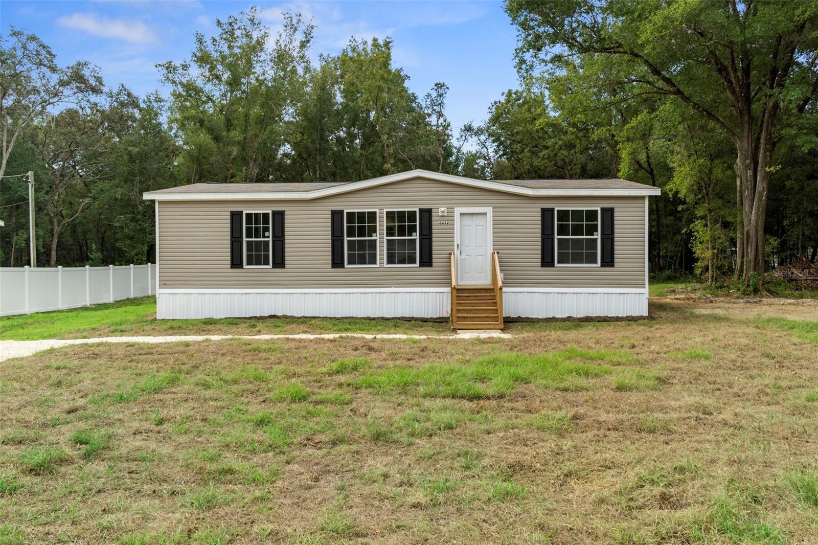 6612 Grant St, Homosassa, FL 34448