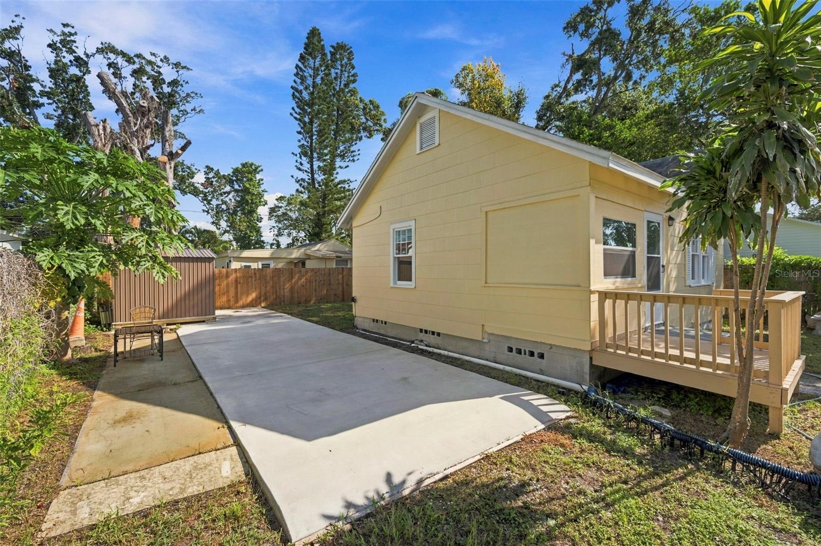 3939 45 Ave, Saint Petersburg, FL 33714 photo