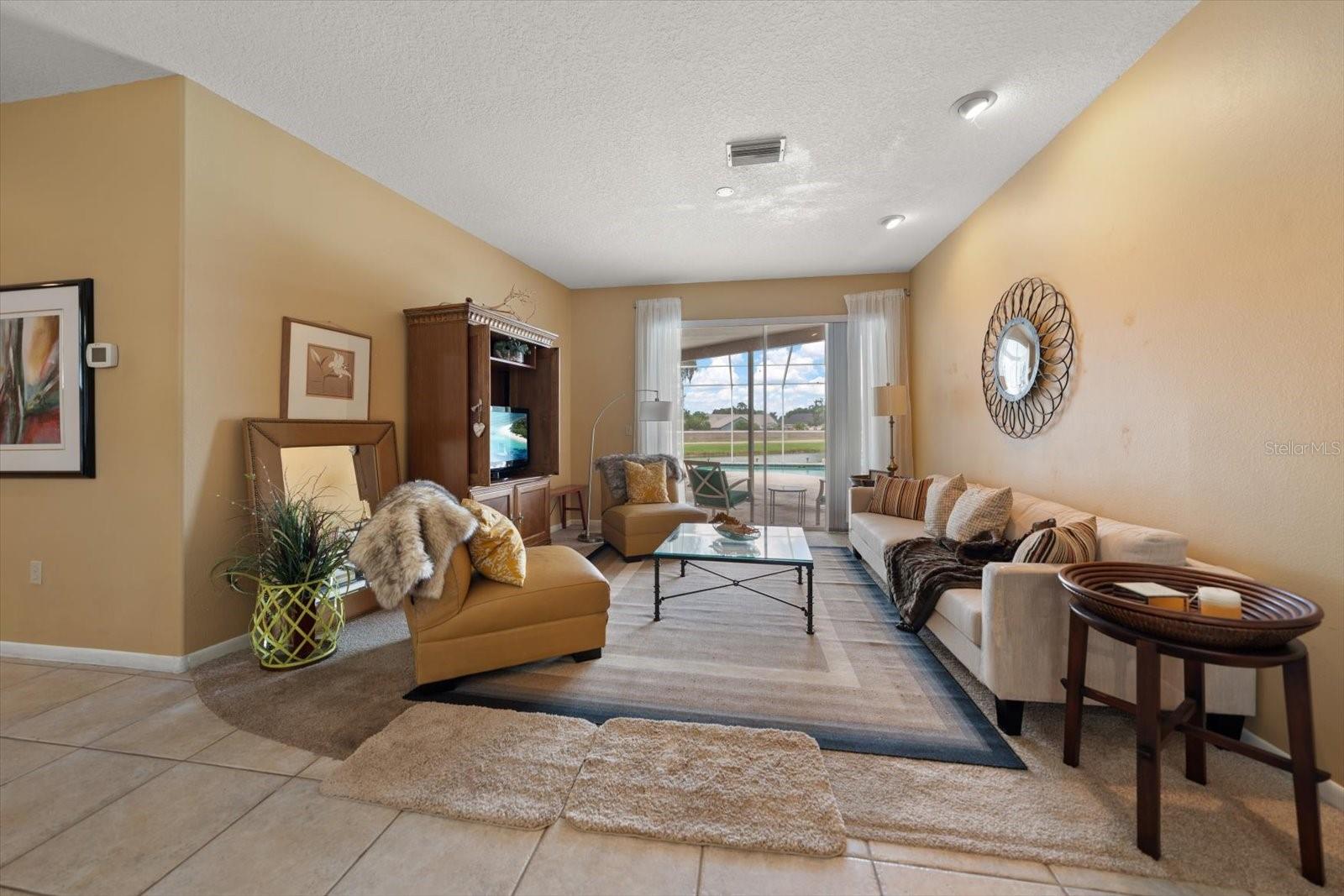684 Samantha Dr, Palm Harbor, FL 34683 photo