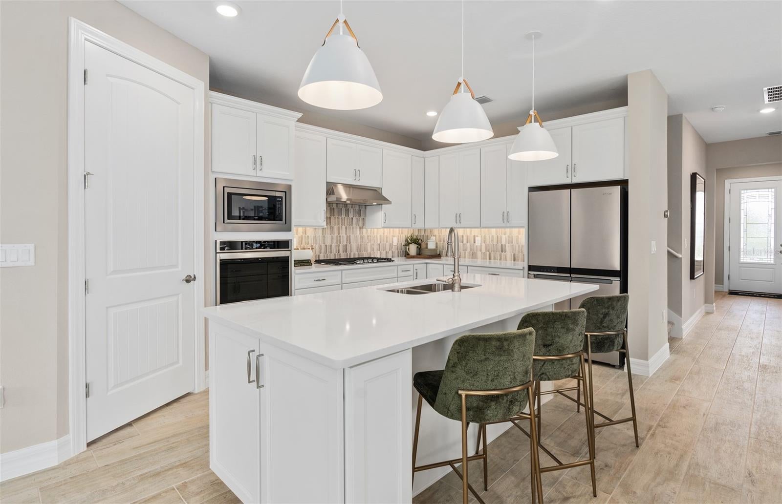 10227 Parkview Reserve Ln, Orlando, FL 32836 photo