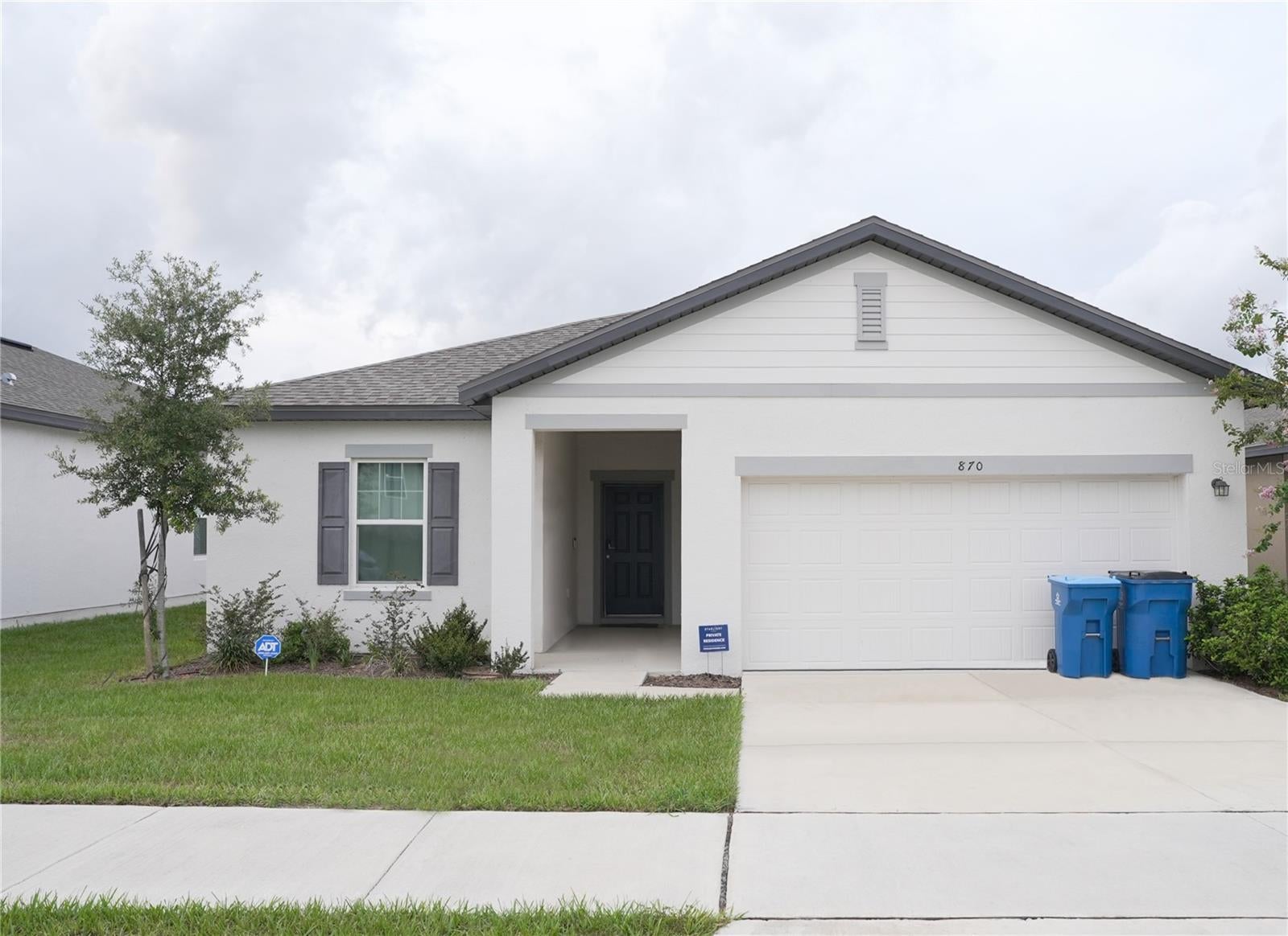 870 Ballantyne Dr, Lake Wales, FL 33898